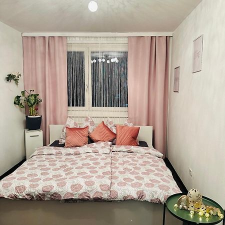 Family - Room Wina Bagian luar foto