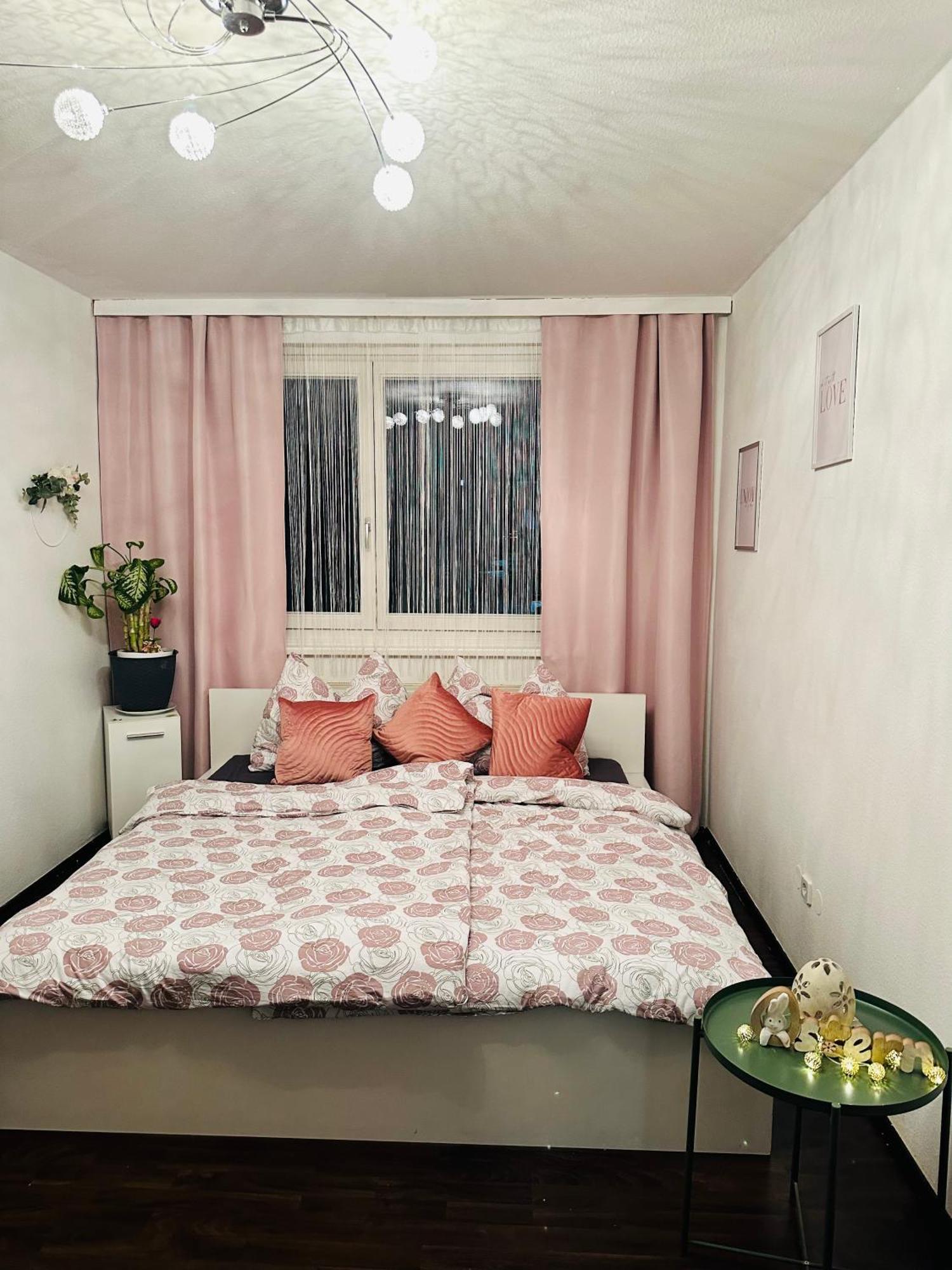 Family - Room Wina Bagian luar foto