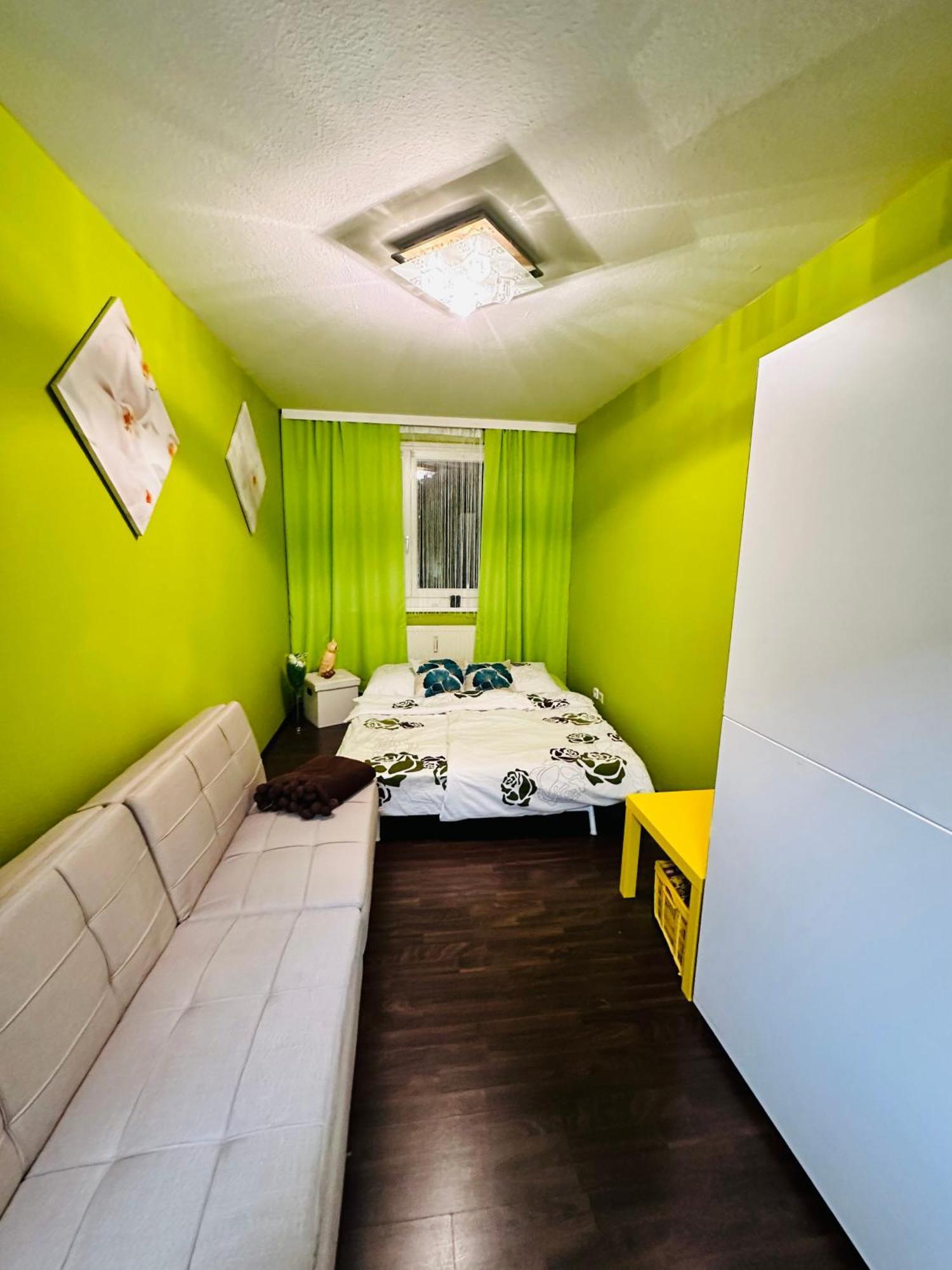 Family - Room Wina Bagian luar foto